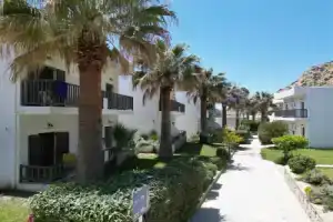 Valley Village, Матала