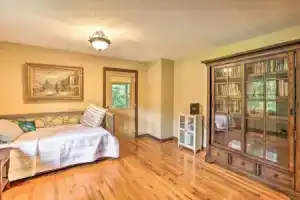 Charming Tallahassee Family Hideaway: 5 Mi to Fsu!, Таллахасси