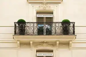 Hotel «Montaigne», Париж