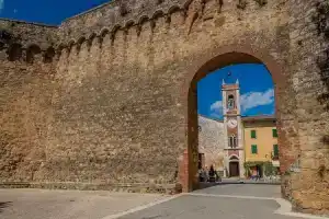 B&B Borgo Medievale San Quirico d'Orcia, Сан-Квирико-д'Орча