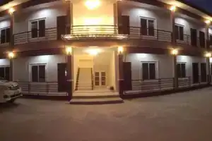Отель «ThanaVill», Мае Сот