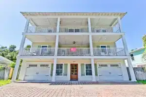 Lazy Dayz Tybee Vacation Rentals, Тиби-Айленд