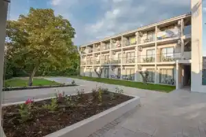 Hotel «Papillon», Аргаси