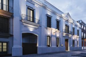 Hotel «Mercer Sevilla», Севилья