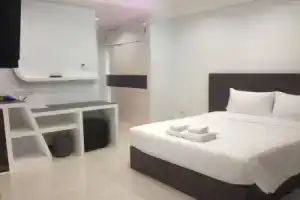 Praiyanan Place Hotel, Махасаракхам