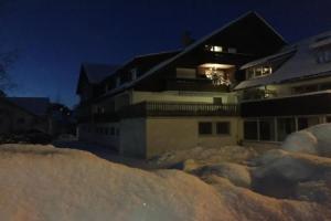 City-Apartment Oberstaufen incl. Tiefgarage + Bahnhof, Оберштауфен