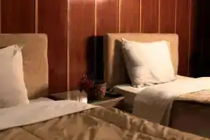 Holy sheet Hostel, Каир