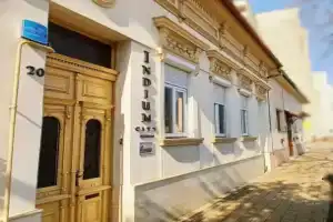 Hotel «Indium City Panzió», Эгер