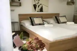 Rosehill 2 Apartman, Дебрецен
