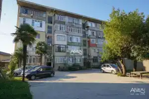 2 komnatnaja kvartira Agrba 3 korp 1, Пицунда