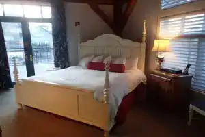 Boston Yacht Haven Inn & Marina, Бостон