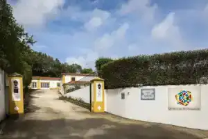 Quinta do Pé Descalço Guesthouse Sintra, Синтра
