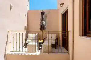 Casa Del Balsamo, Ретимно