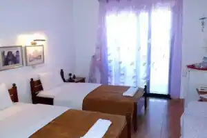 Athos Guest House Pansion, Уранополис