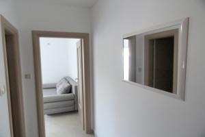 Apartment At the sea - 5 M from the beach : A4 Klek, Riviera Dubrovnik, Клек