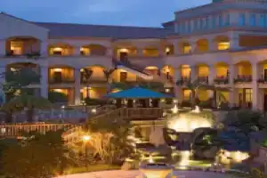Hillview Golf Resort Dongguan, Дунгуань
