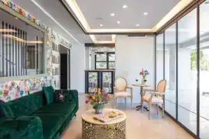 Lines Concept Accommodation, Ретимно