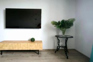 Апартаменты на Богдана Хмельницкого 50, Калининград