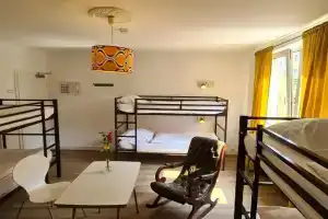 Weltempfänger Hostel, Кёльн