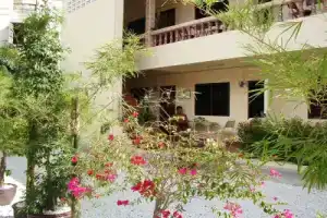 Patong Peace Hostel, Патонг