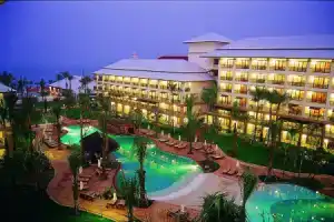 Ravindra Beach Resort & Spa - Sha Extra Plus, Джомтьен