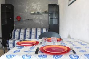 Appartement La Rochelle, 1 pièce, 2 personnes - FR-1-246-429, Ла-Рошель