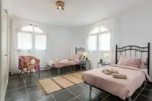 2 Charming Villa,Huge Terraces,Pool,Garden,Seaview, Адехе