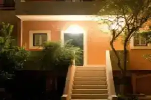 Helena  & Villas, Сидарион