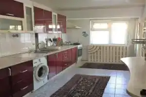 Spacious Apartment in Central Touristic Location, Ташкент