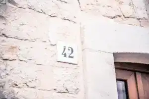 b&b Panaro, Альберобелло