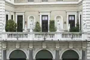 Vanity Hotel Navona, Рим