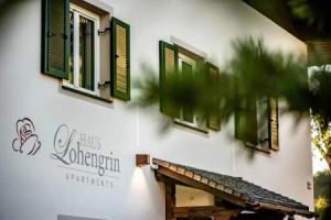 Haus Lohengrin Ferienwohnung 5, Зайс