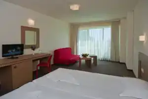 Jeravi Club Hotel - All Inclusive, Приморско
