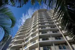 Отель «Broadbeach Savannah», Голд-Кост