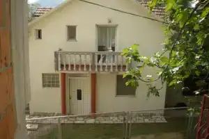 Apartman Irena, Лепетане