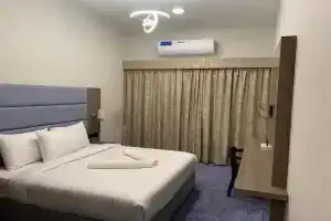 Silver Sand Hotel, Дубай