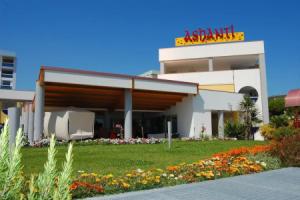 Ashanti Aparthotel, Бибионе