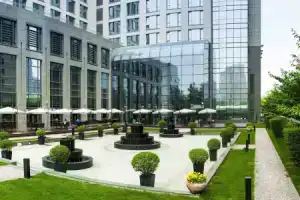Отель «Hilton Xi'an High-Tech Zone», Сиань