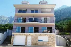 Apartman Niki, Макарска