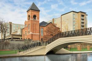 Homewood Suites by Hilton Indianapolis Downtown IUPUI, Индианаполис