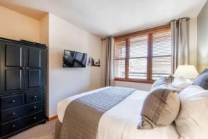 Zephyr Mountain Lodge, Condo , Ski-In/Ski-Out w/ Fireplace (Select-Rated Condo 1602), Винтер-Парк