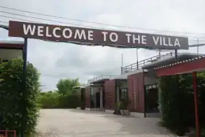 a Nice Resort, Бури Рам