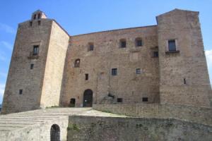 Apartment With one Bedroom in Castelbuono, With Furnished Balcony and, Кастельбуоно