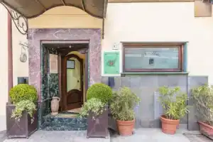 Hotel «Vibel», Рим