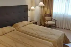 Hotel «Chef Rivera», Падрон
