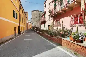 Via Colombo 12 Bilo, Бонассола
