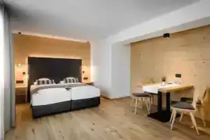 Hotel Arkadia - «Adults Only», Корвара