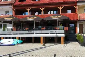 Avanti Resort Mikołajki , w centrum przy jeziorze i promenadzie, śniadanie i obiad lub obiadokolacja w cenie, Миколайки