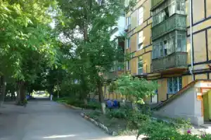 2 badroom KR Apartments on Mystetsʹka 3, Кривой Рог