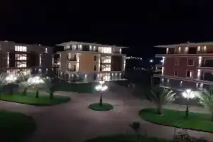 DreamLand Apartments Oasis, Чакви